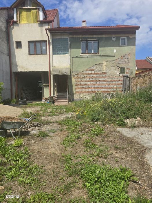 Casă zona str. Botizului