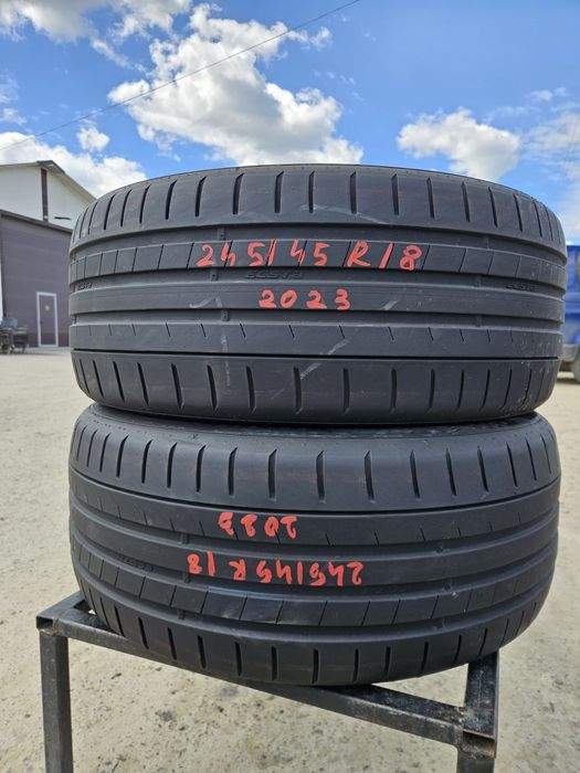 Vând 2 anvelope vară 245/45/18 245/45r18 Kumho