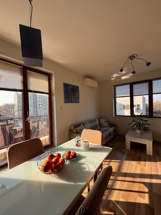 Дава се под наем Тристаен апартамент в Пловдив, Южен - 120 кв.м за 382.5 € - Снимка #2