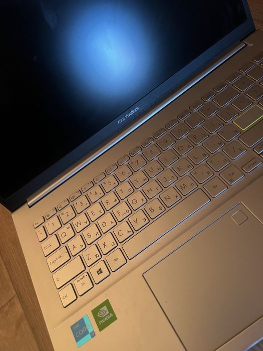 Лаптоп ASUS VivoBook S533E