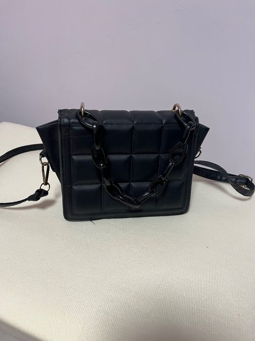 Черна малка чанта