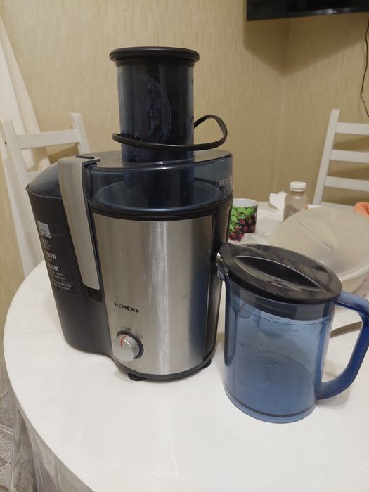 Продам соковыжималку Сименс