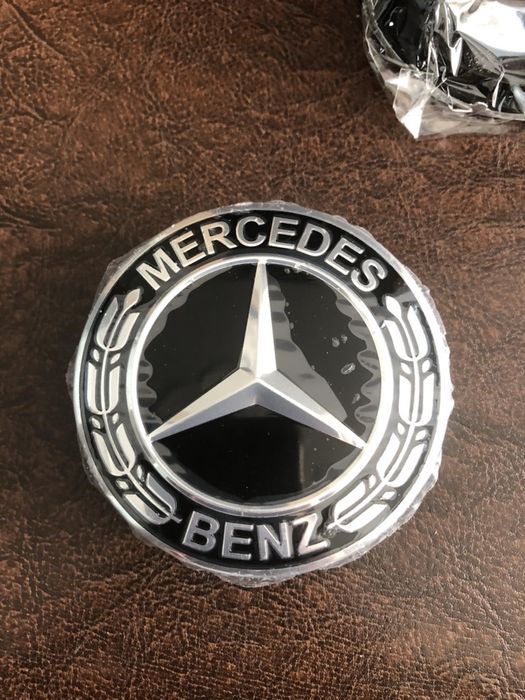 Set 4 capace jante aliaj Originale NOI Mercedes Benz diametru 75 mm
