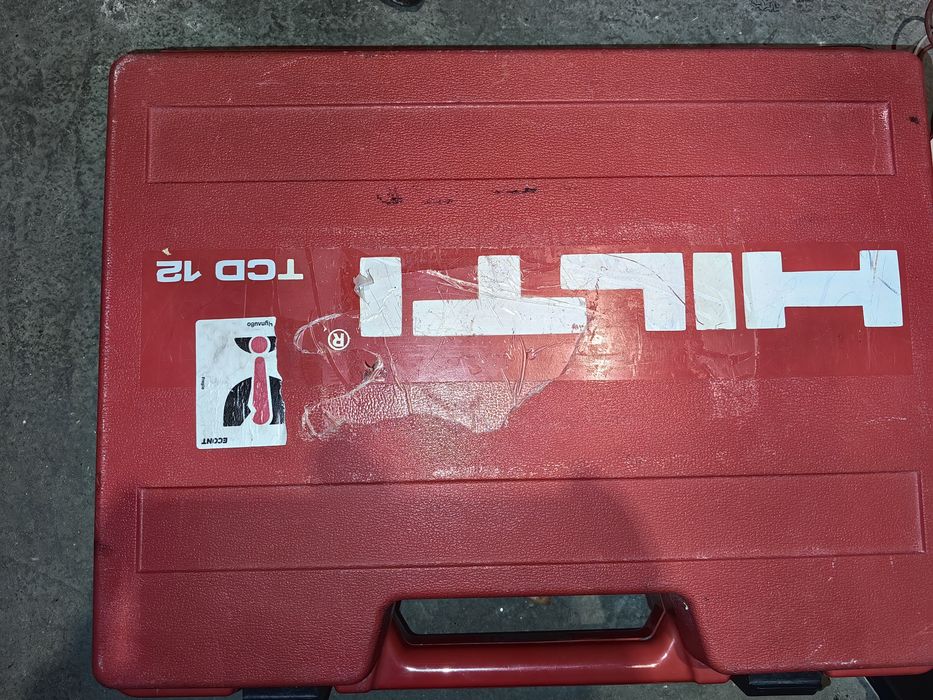 Акумулаторен винтоверт HILTI TCD12