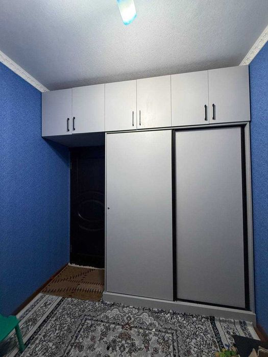 Коракамиш 3 хона яхши ремонт Тансикбой бозорча олдида Туркистон олдида