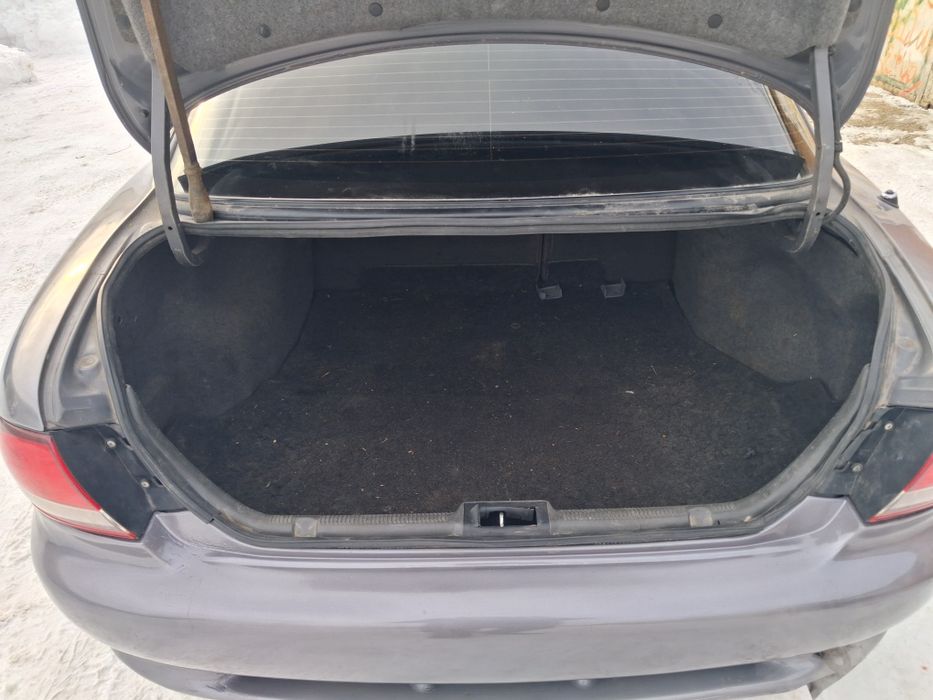 Продаётся мазда кседос 6