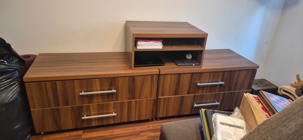 Mobilă tineret maro