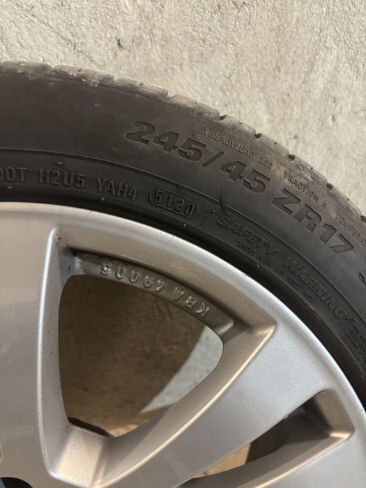 Джанти с гуми Мерцедес 5х112 17ки