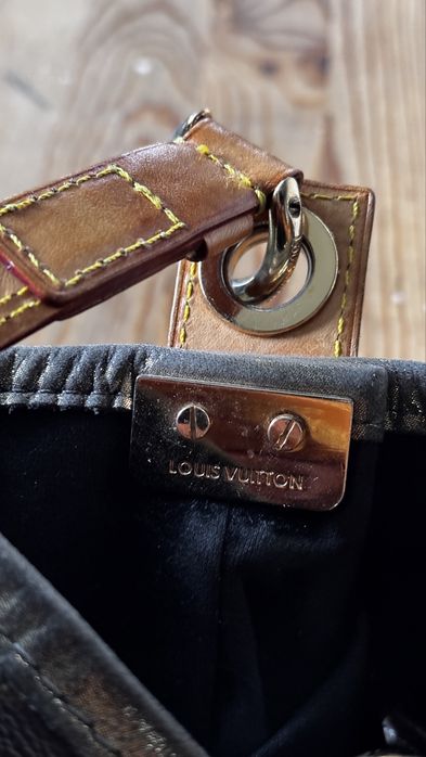 Geanta dama Louis Vuitton