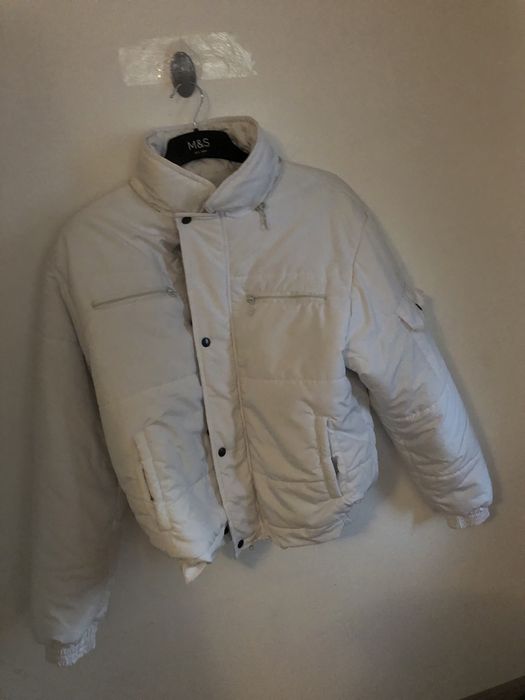 geaca alba fara gluga