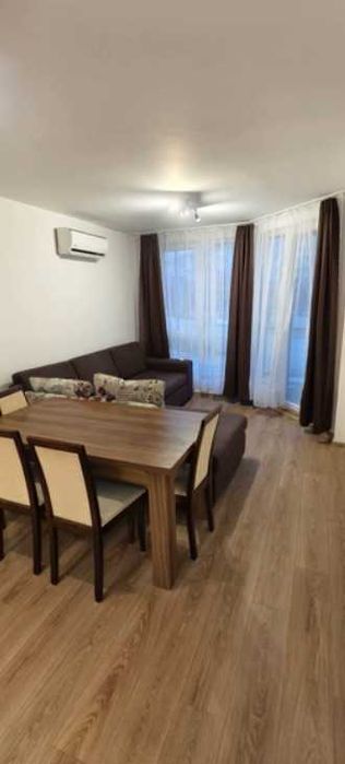 Двустаен апартамент под наем в жк. Дружба 1