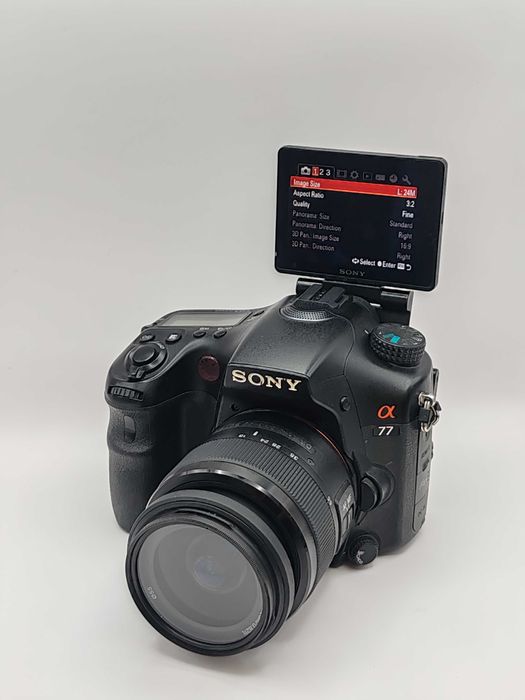 doar 5131 CADRE! kit sony A77V + 18-55mm + tamron 70-300mm + accesorii