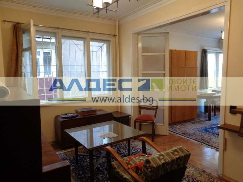 Продава се Тристаен апартамент в София, Яворов - 90 кв.м за 3323 €/кв.м - Снимка #5