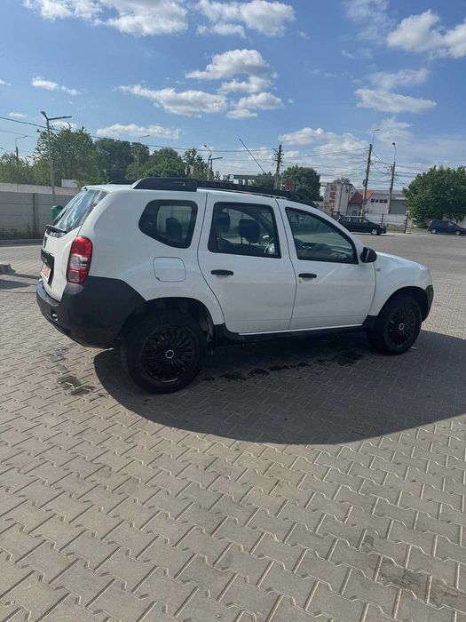 DACIA Duster 2015 — imagine 8
