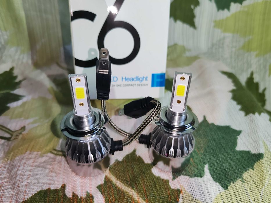 Комплект LED лед диодни крушки за фар, 2бр., C6 H7, 18W