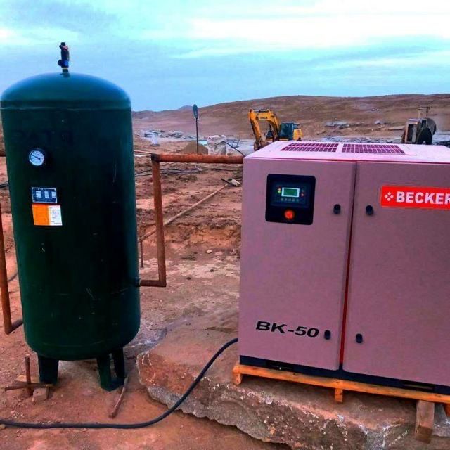 винтовой компрессор. RATO , BECKER , FORA