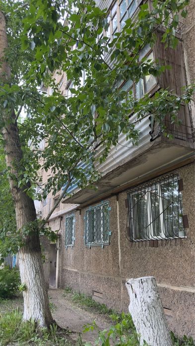 Продается 1 комнатная квартира(6 мкр)