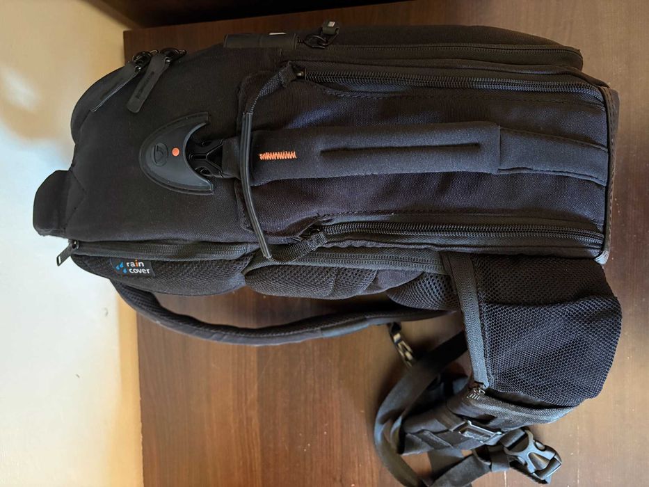 Rucsac foto-video Vanguard