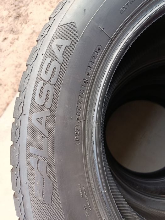235_60_R18 Lassa