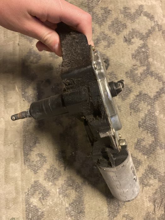 Моторче за задна чистачка за VW Шаран 2002- 2008