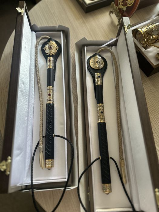 Камча Камшы золото 24 карата натуральная кожа Рубин Сапфир