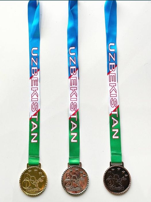 Медали наградителные Sport uchun medallar..