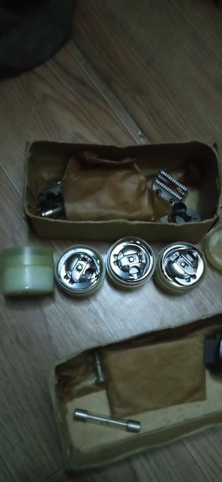 Продаётся челночный комплект от швейной машинки класса 1022М