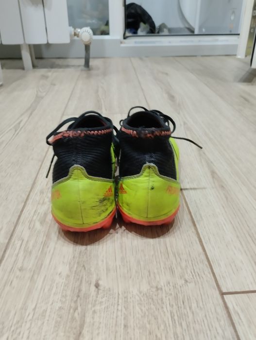 Adidas predator 18.3