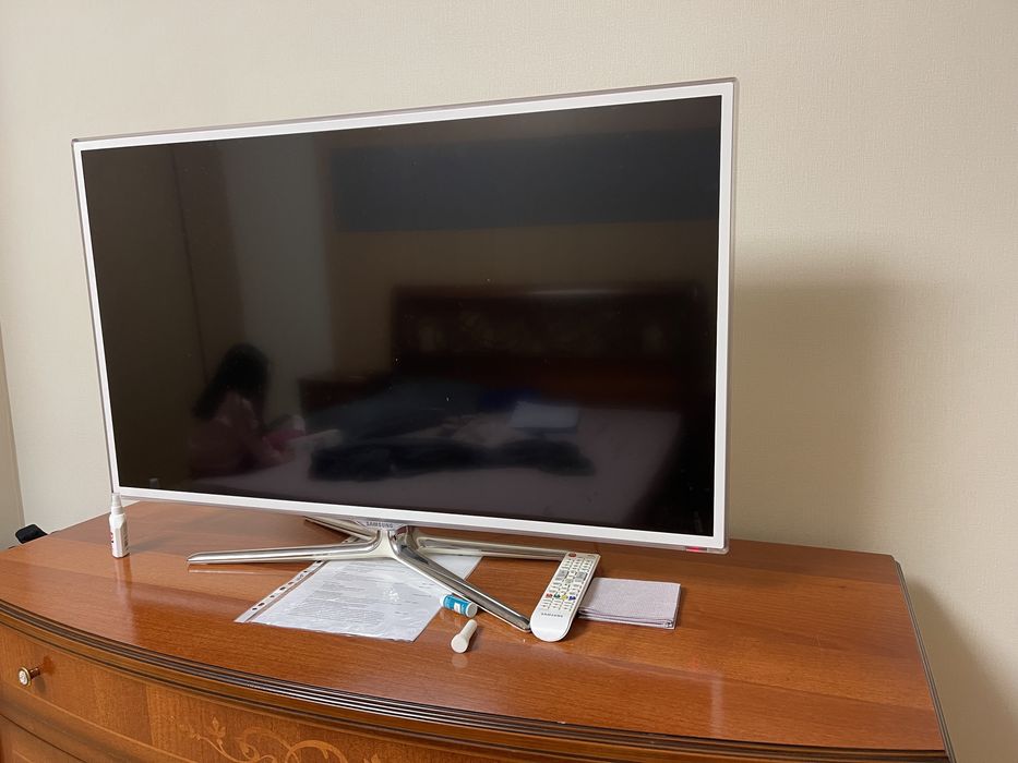 Продам телевизор