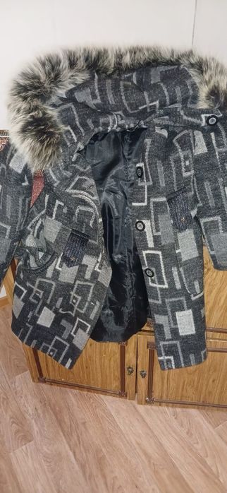 Продам пальто женское