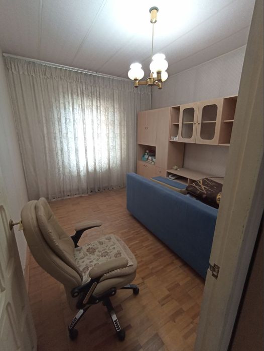 Продается квартира в Яшнабадском районе Тузел-2. 4х комнатная 90 м2.