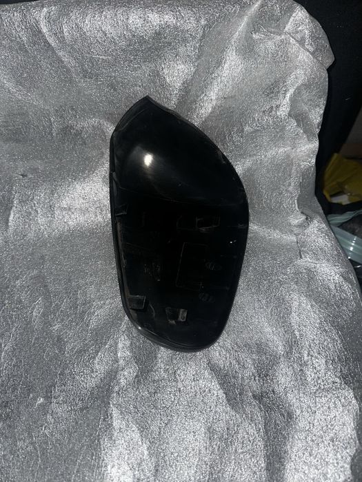 Капак дясно огледало алфа ромео 159