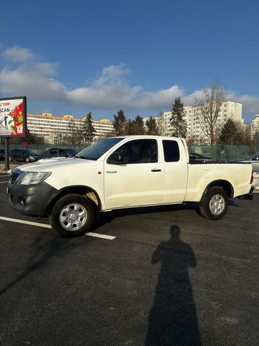 Toyota Hilux facelift 2013 4x4
