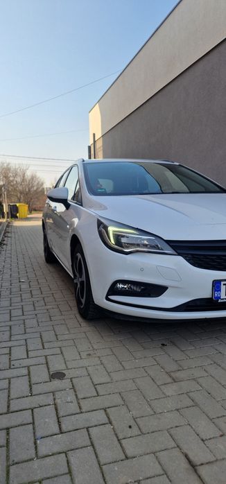 Opel astra k 1.6