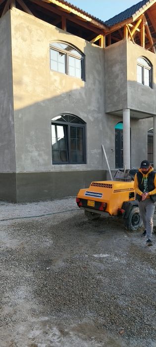 Tencuială mecanizată clasică, nisip, ciment și var