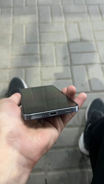 Samsung A56 128 гб, обмен на айфон