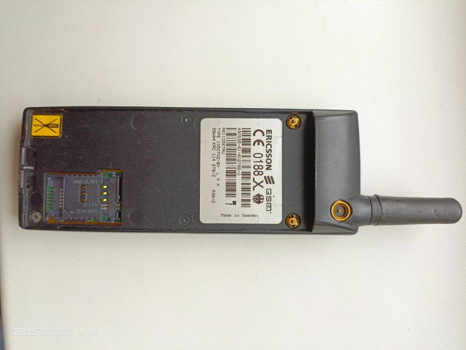 Продам телефоны               .