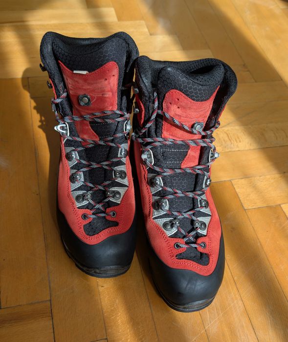 Bocanci hiking Lowa Cevedale Pro GTX (prinderi colțari semi-automați)