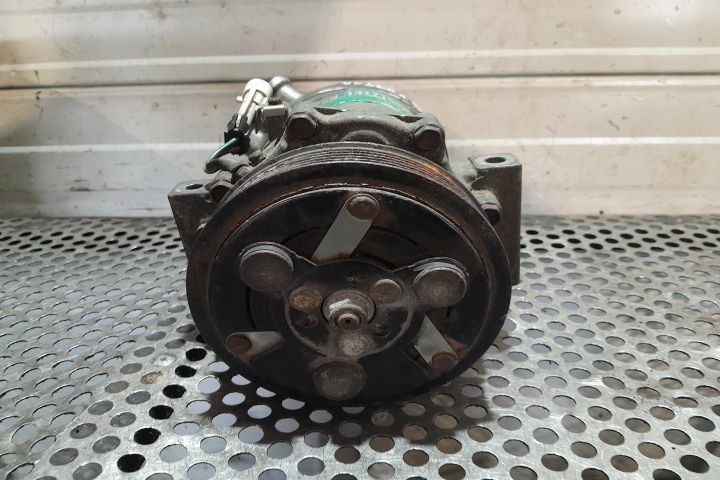 Compresor AC 13171593 13171593 Opel Vectra C