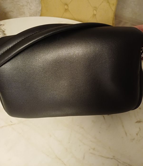 Сумочка женская,чёрного цвета