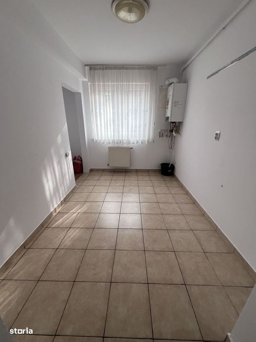 Apartament 2 camere Gavana 3,Pitesti zona Liceul Sanitar