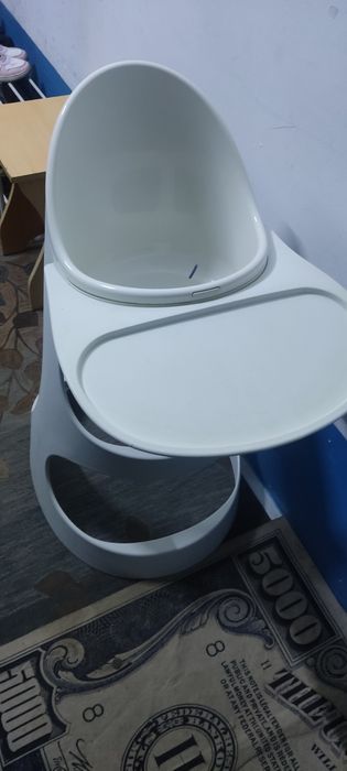 Детский столик хорошого качество