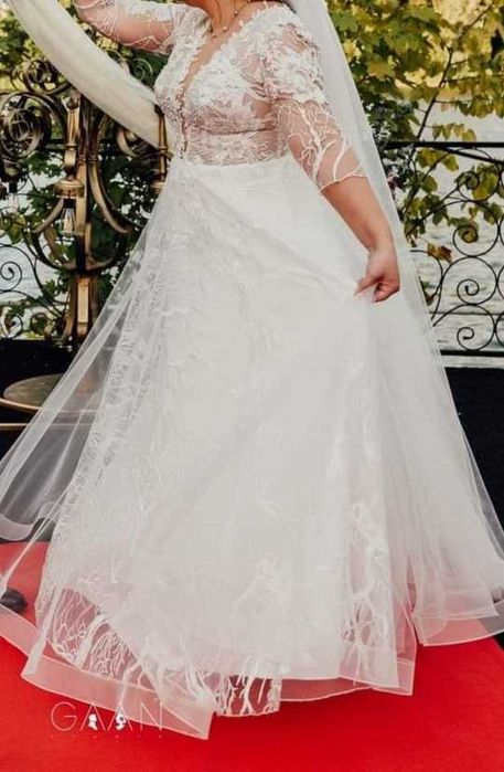 Vand rochie de mireasa