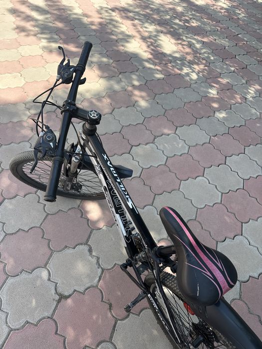 Продаеться велосипед