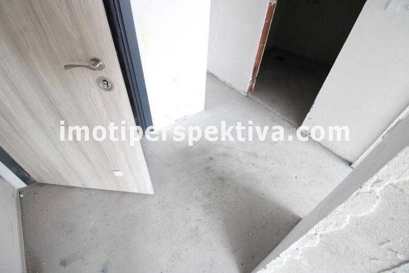 Продава се Двустаен апартамент в Пловдив, Беломорски - 75 кв.м за 714 €/кв.м - Снимка #5