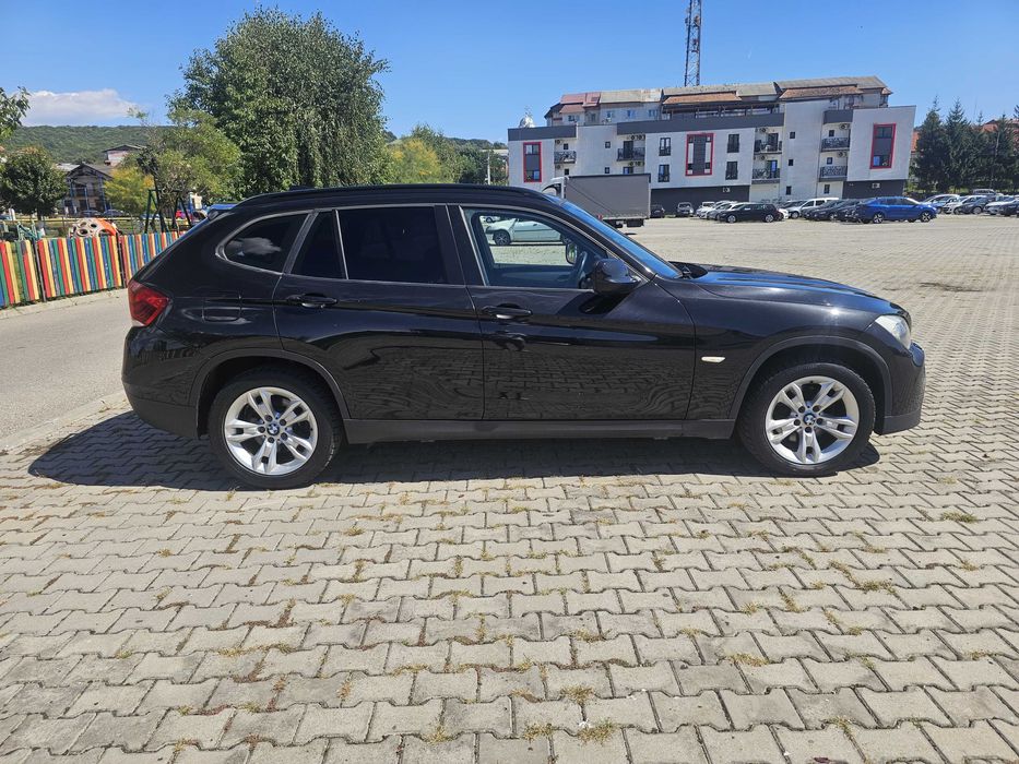 BMW X1 2012 — imagine 5