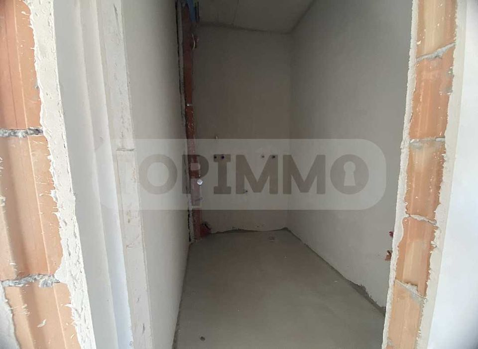 Продава се Двустаен апартамент в Варна, Младост 1 - 57 кв.м за 1667 €/кв.м - Снимка #8