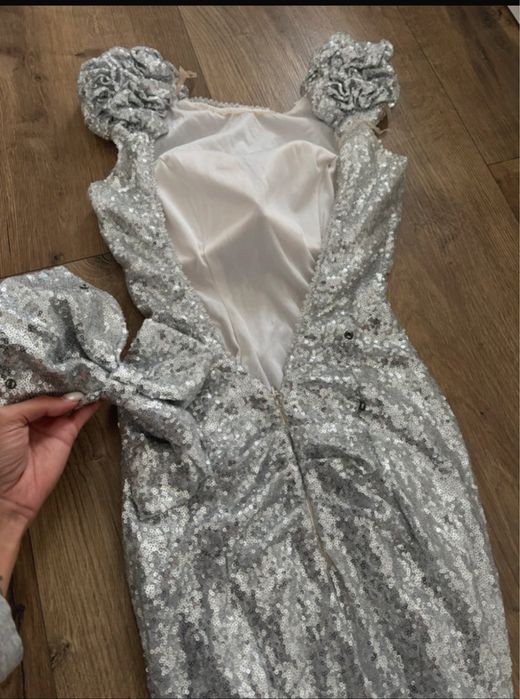 Rochie eleganta din paiete