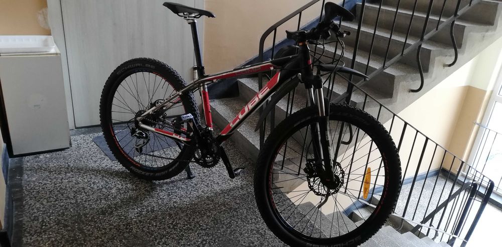 Cube 26 цола алуминиев