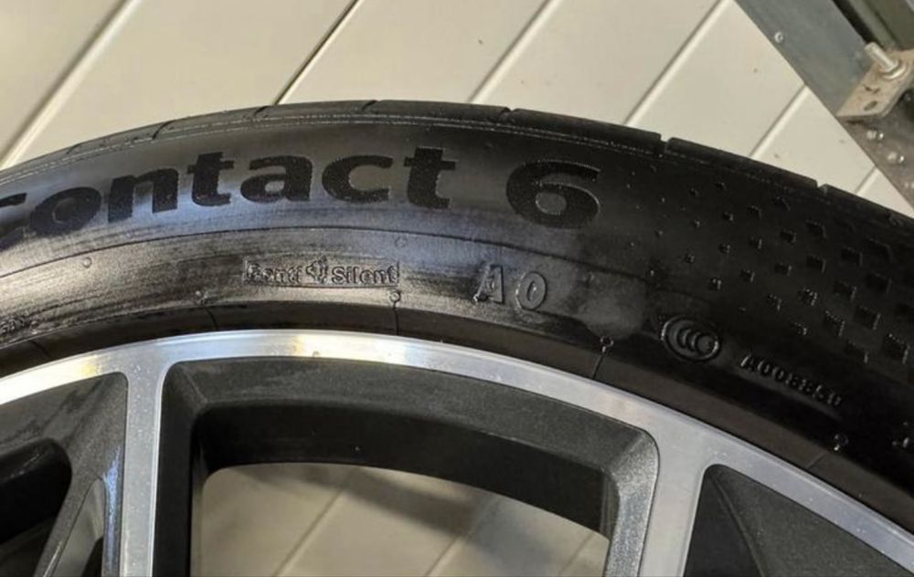 AUDI RSQ8 RSQ7 джанти 22 цола